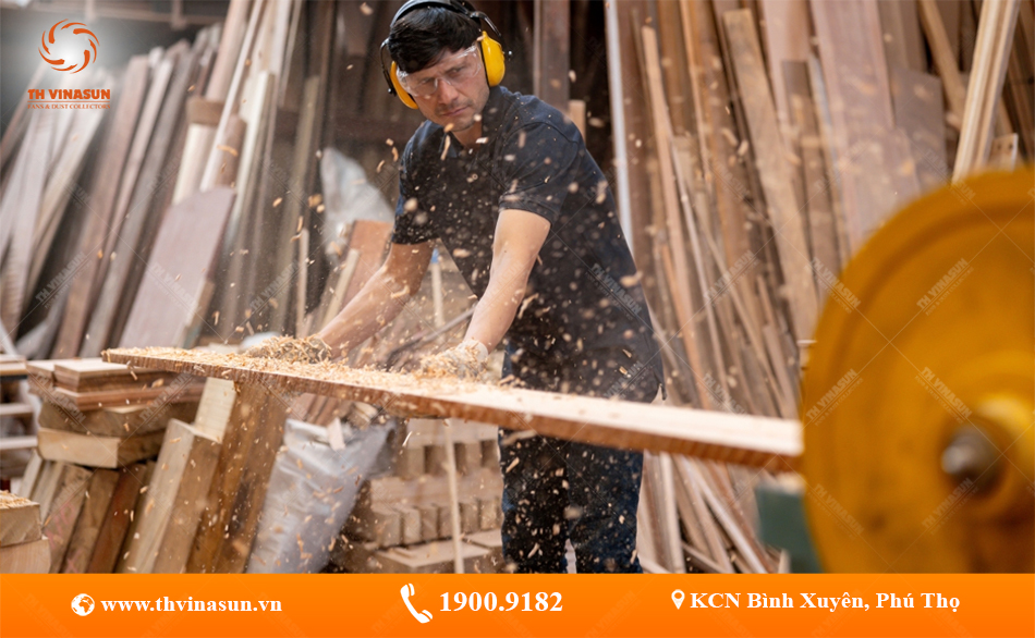 máy hút bụi xưởng gỗ